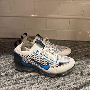 Youth Nike Air Vapormax Flyknit White Photo Blue DB1550-101 Size 6/Women’s 7.5